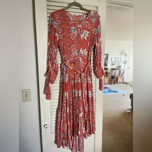 Floral dress! Adorable